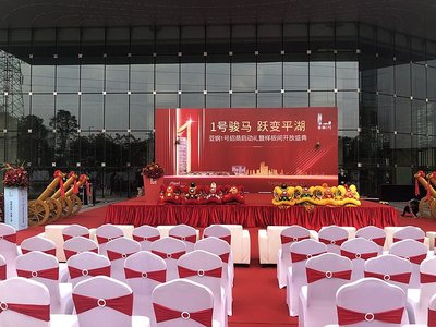 中国传媒大学校园一角，预科班学生互动课堂